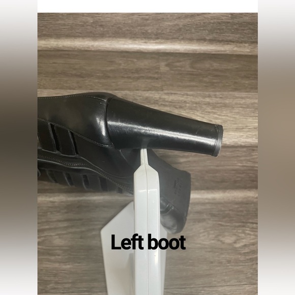 Stuart Weitzman Boots *Flaws - Picture 16 of 16